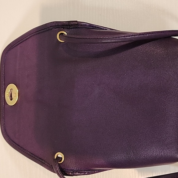 Vintage Coach Purple Everett  #9934 - Picture 14 of 17